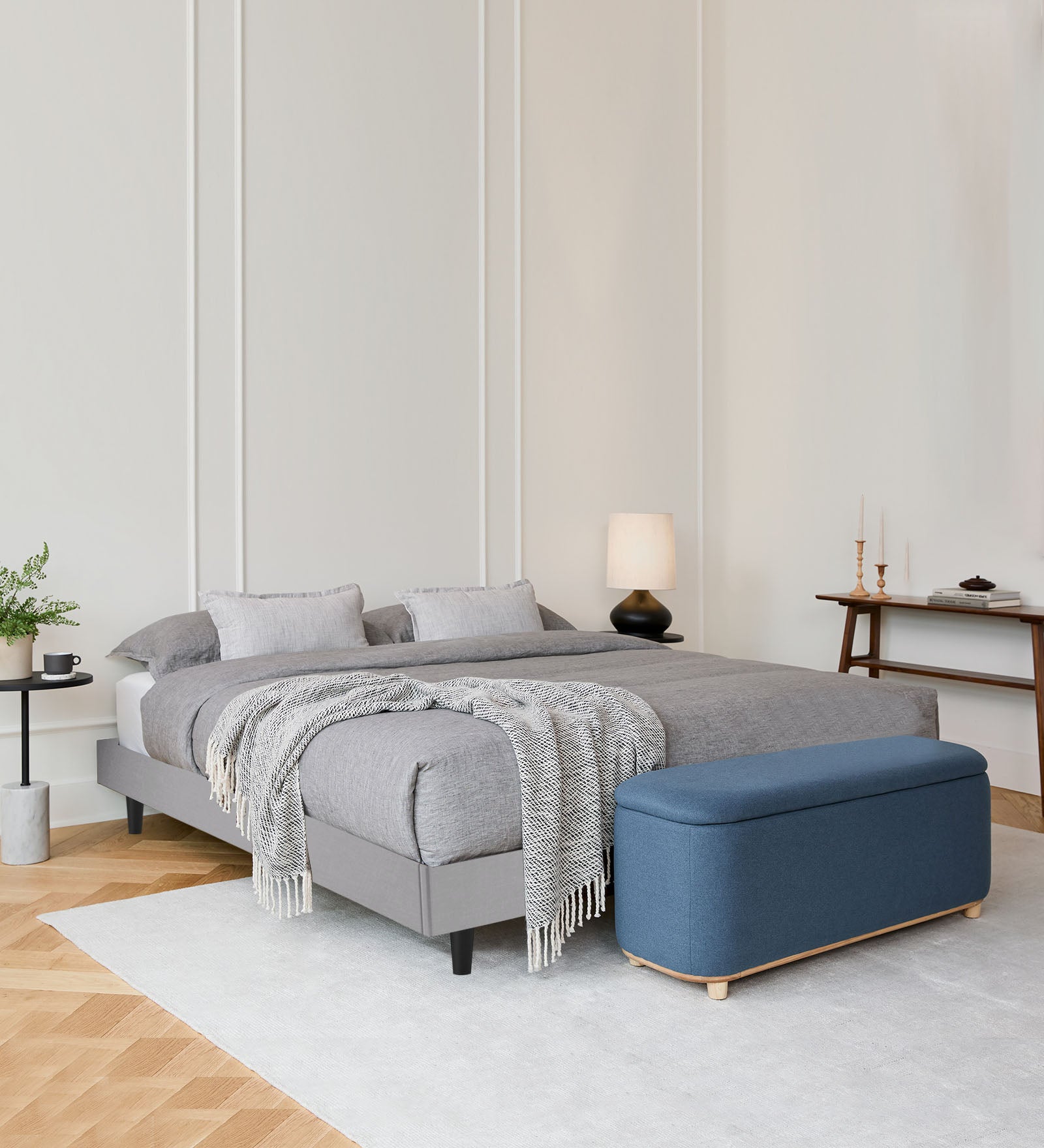 Basi Fabric Queen Size Bed In Lit Grey Colour - Febonic Living