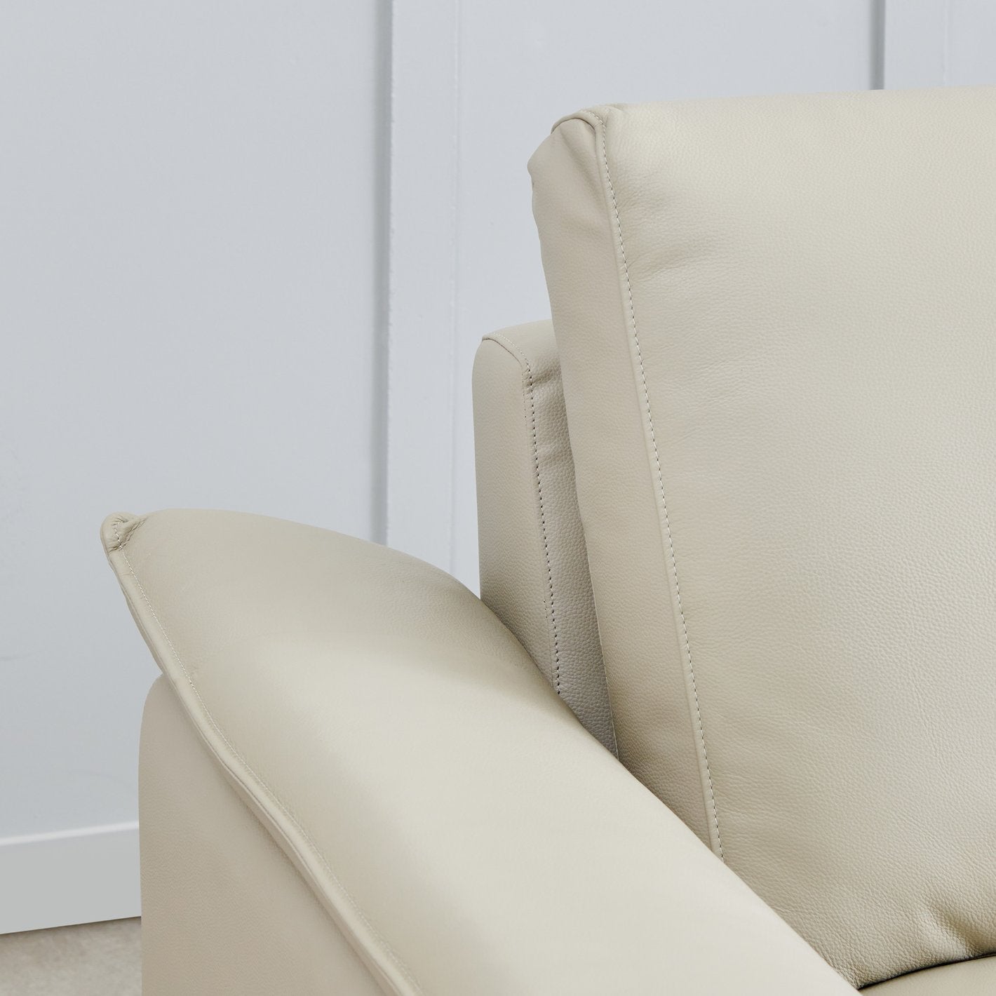 Magma Leather 3 Seater Sofa In Marble Beige Colour - Febonic Living