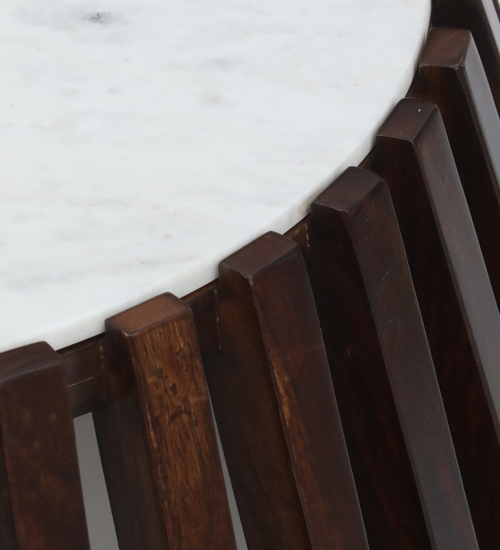 Kandy Sheesham Wood Coffee Table In Mahogany Teak Finish - Febonic Living
