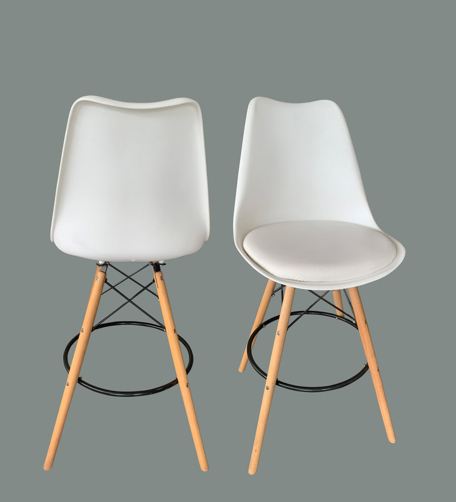 Retro Plastic Bar Chair In Cream White Colour With Leather Finish - Febonic Living