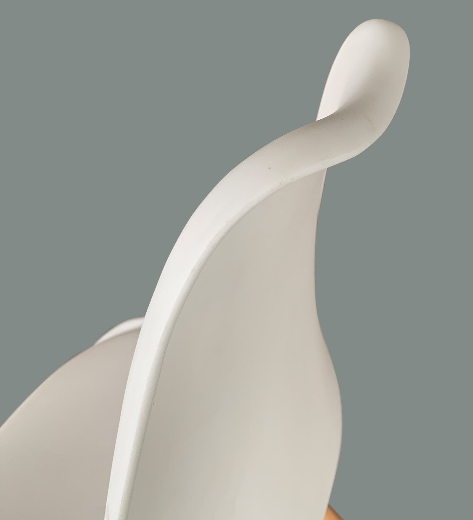 Retro Plastic Bar Chair In Cream White Colour With Leather Finish - Febonic Living