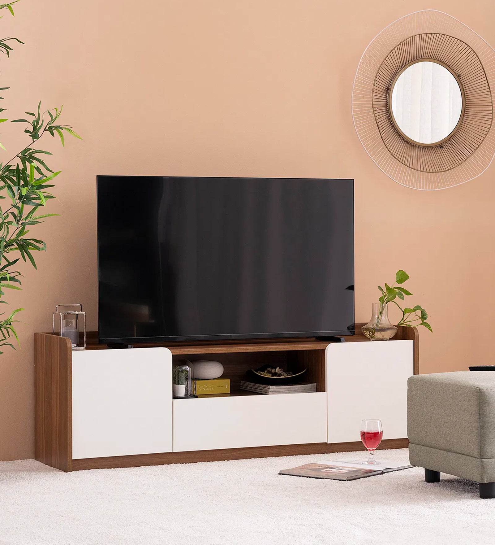 Bianca Tv Unit in Oral Wallnut Finish